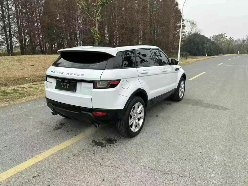 广州16年路虎极光5