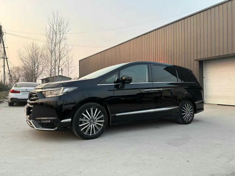 徐州22年本田艾力绅3