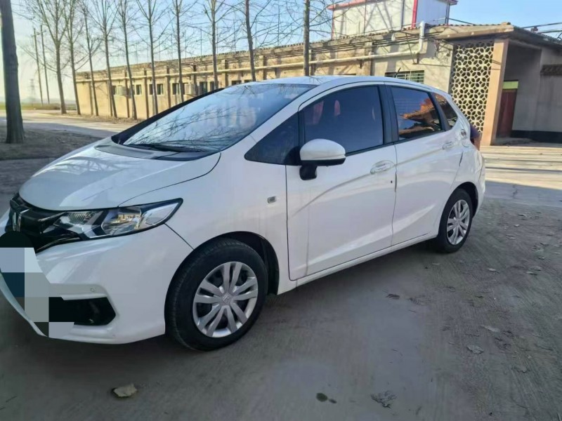 保定19年本田飞度2