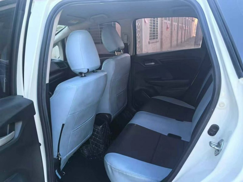 保定19年本田飞度8