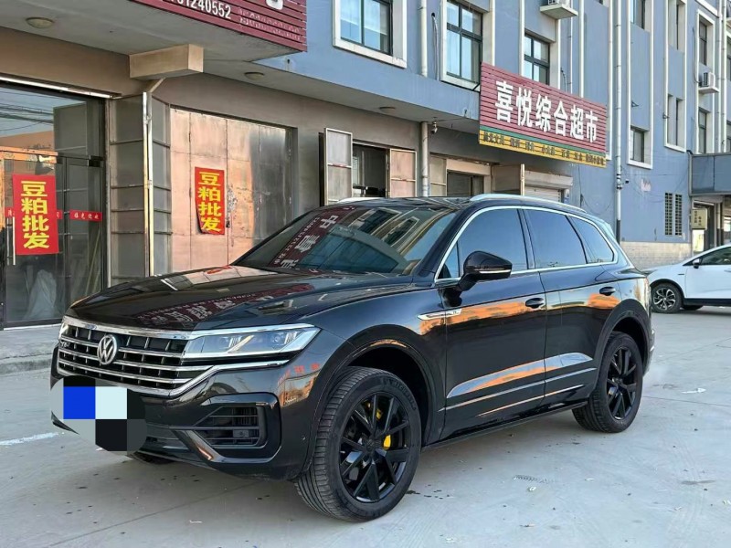 保定19年大众途锐2