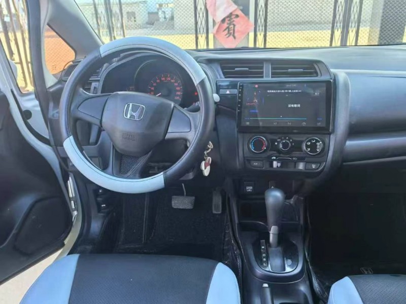 保定19年本田飞度6