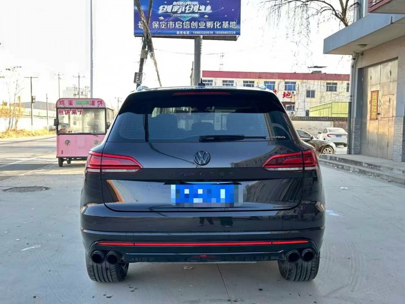 保定19年大众途锐9