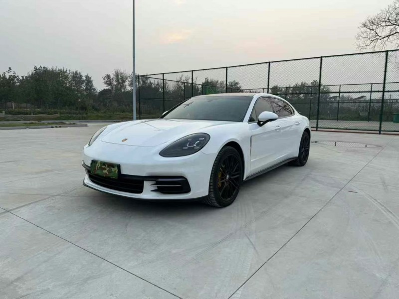 徐州17年保时捷帕拉梅拉3