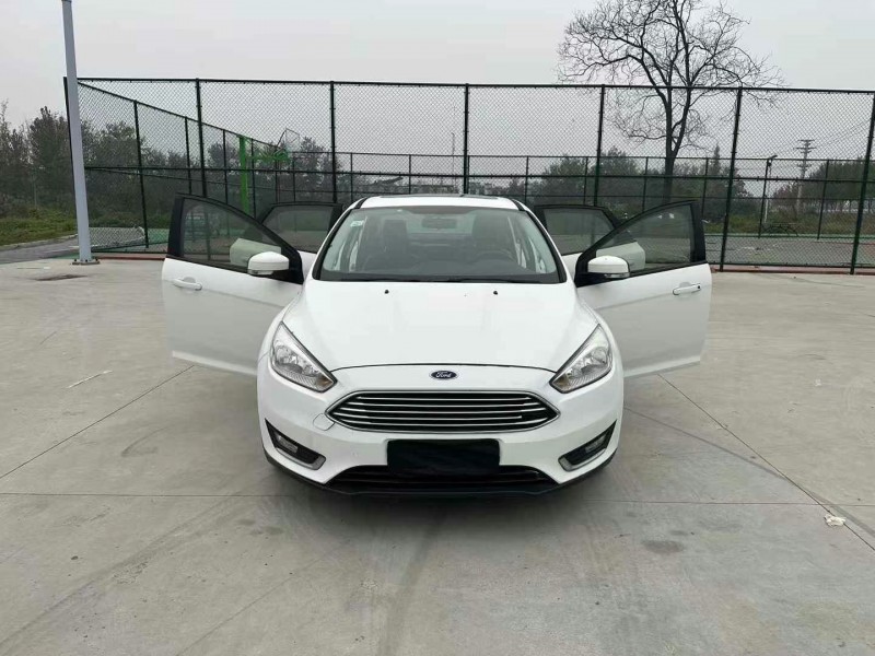 徐州15年福特福克斯7