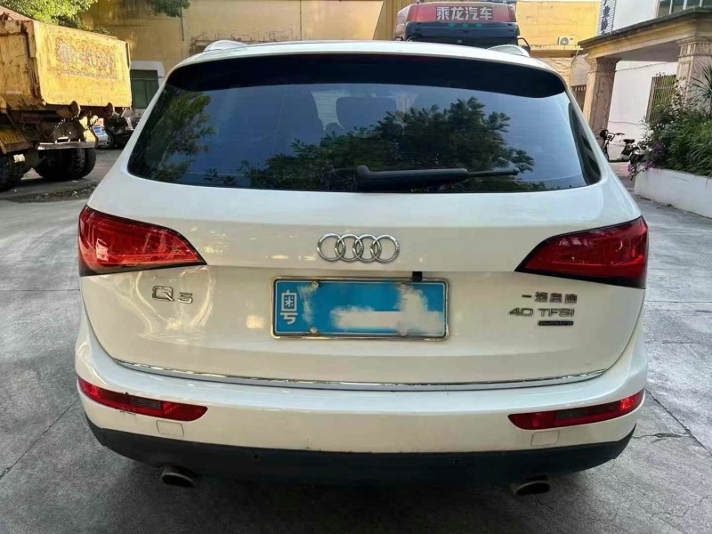 广州16年奥迪Q59