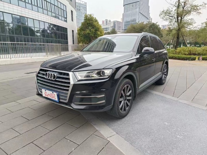 佛山17年奥迪Q73