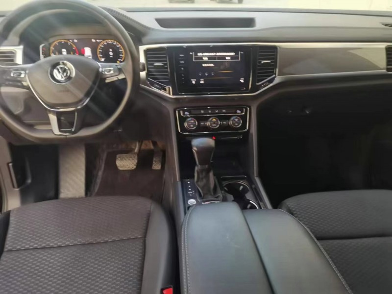 保定20年大众途昂6