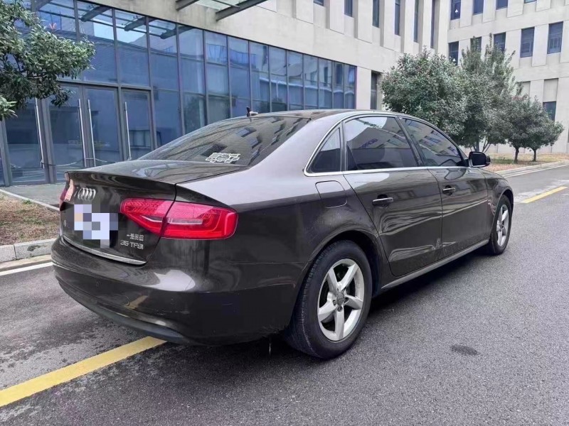 徐州14年奥迪A4L7