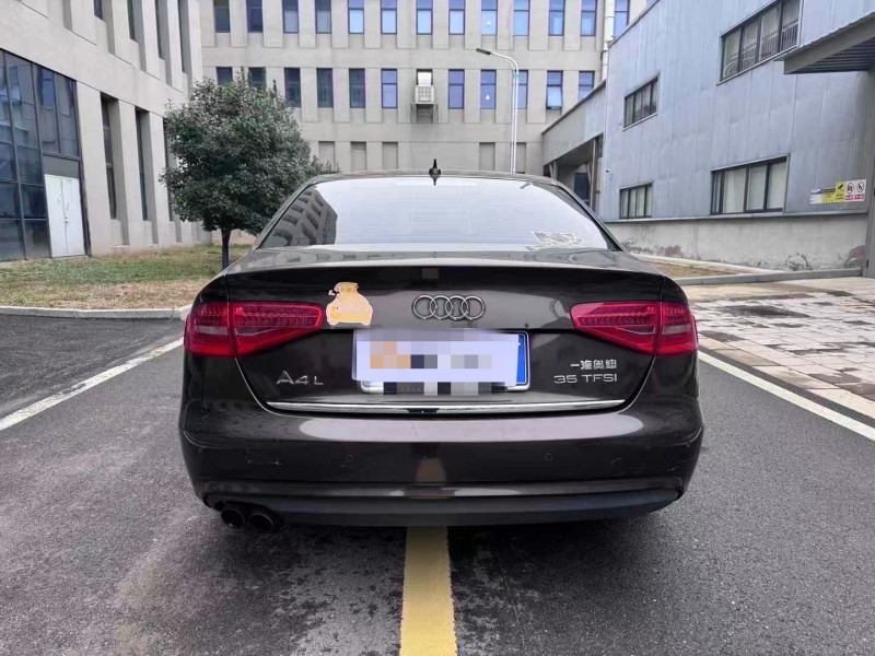徐州14年奥迪A4L9