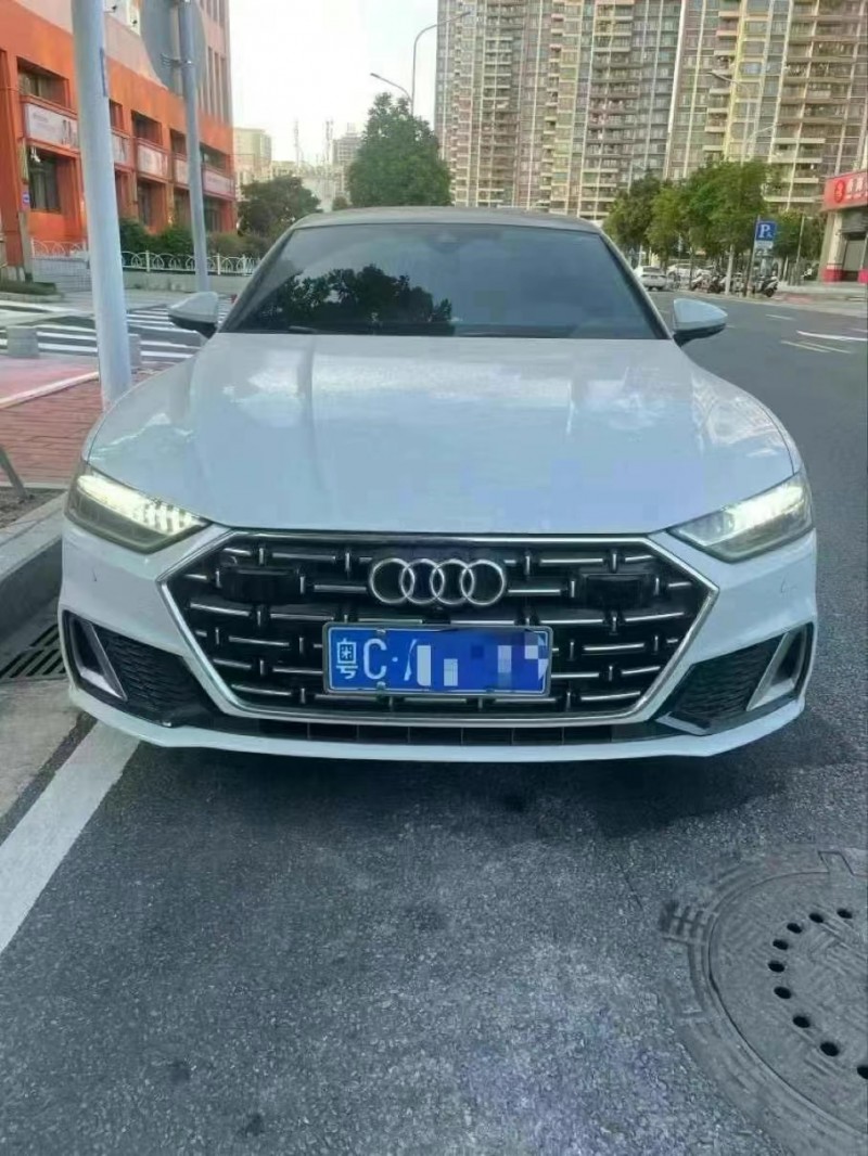 广州22年奥迪A7L1