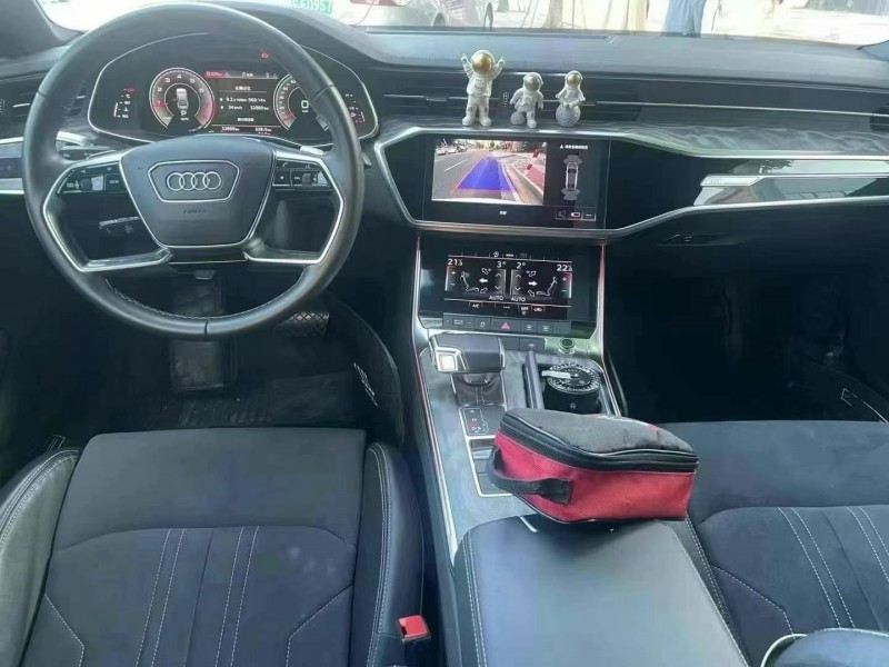 广州22年奥迪A7L4