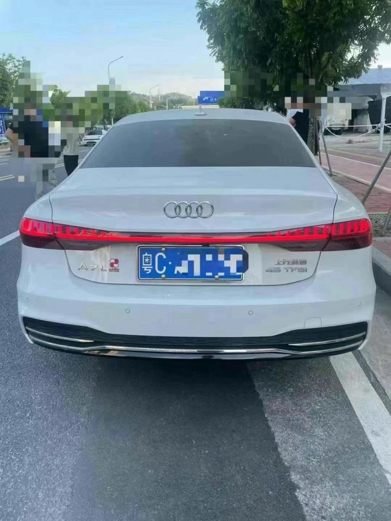 广州22年奥迪A7L6