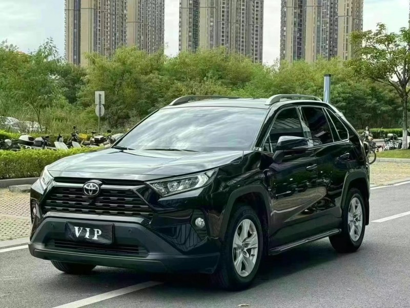 佛山23年丰田RAV4荣放3