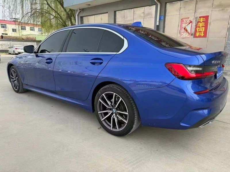 保定19年宝马3系4