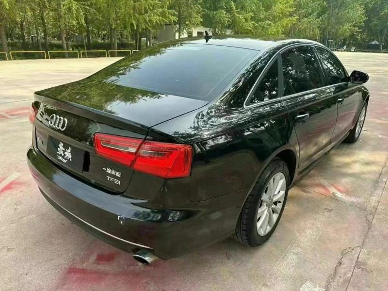 济宁14年奥迪A6L8