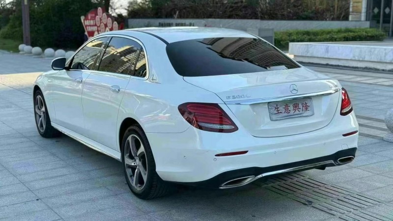 佛山17年奔驰E6