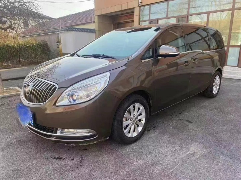 济宁16年别克GL82