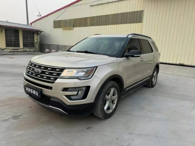 济宁17年福特探险者2