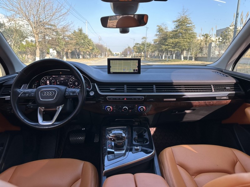 盐城17年奥迪Q76