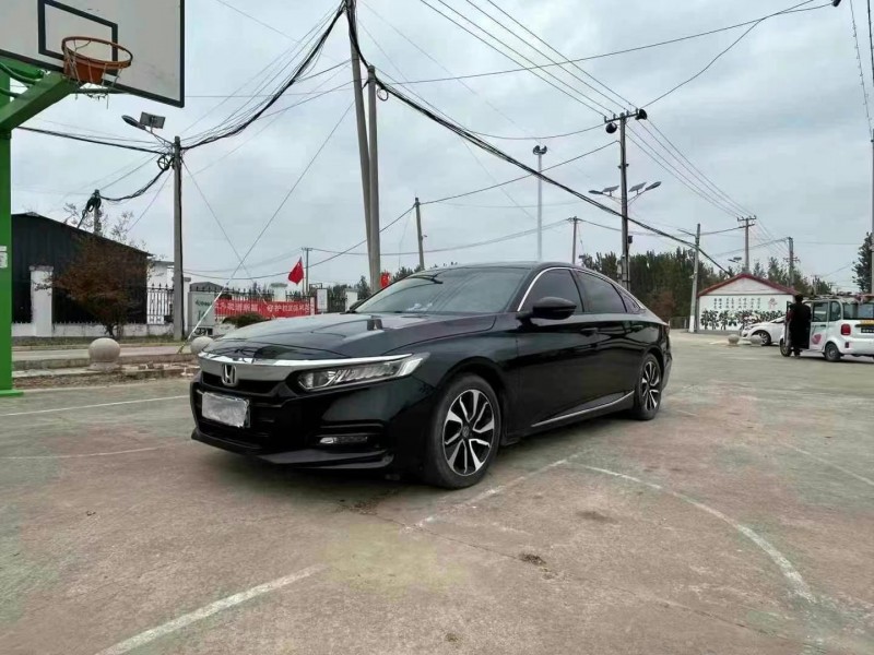 徐州18年本田雅阁2
