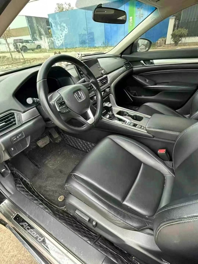 徐州18年本田雅阁7
