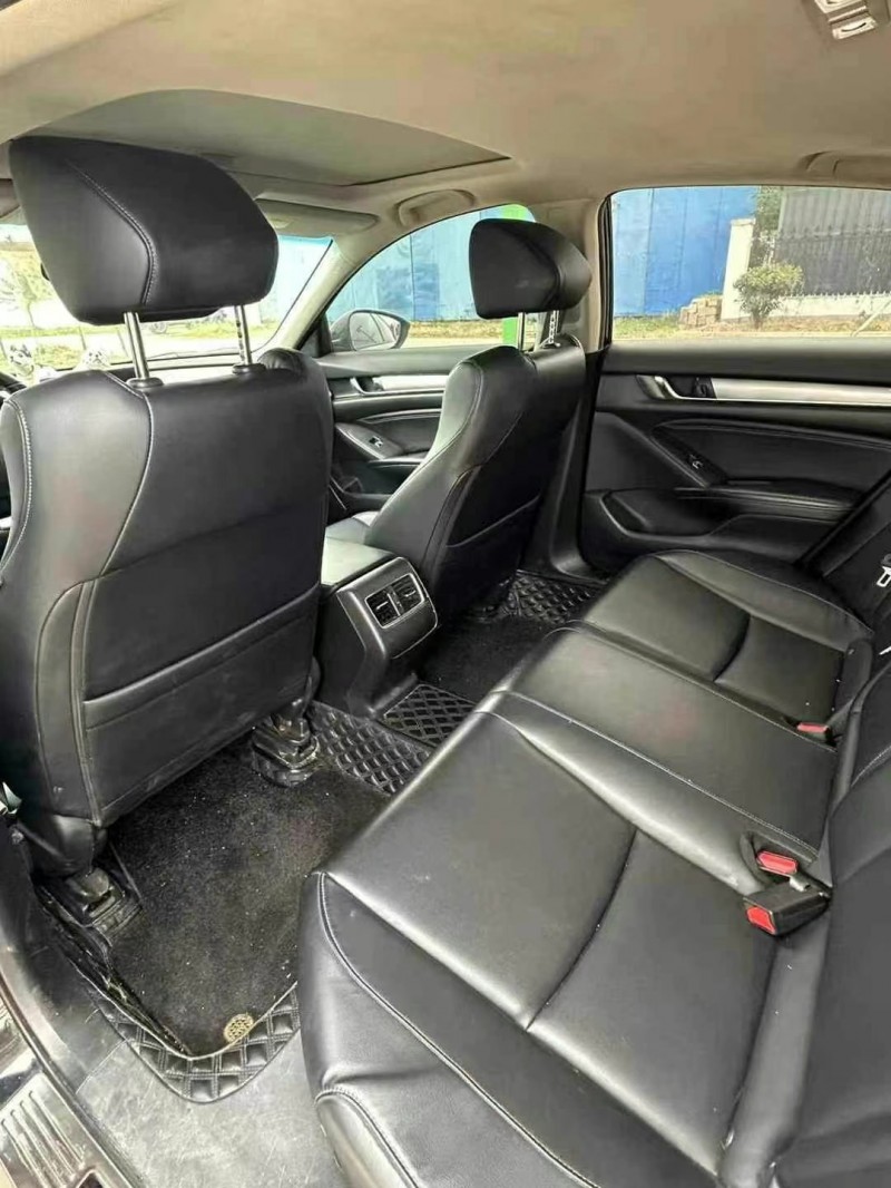 徐州18年本田雅阁8