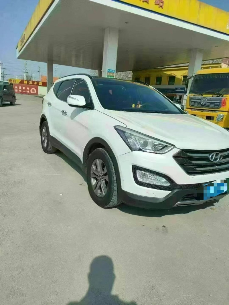 保定16年现代新胜达2