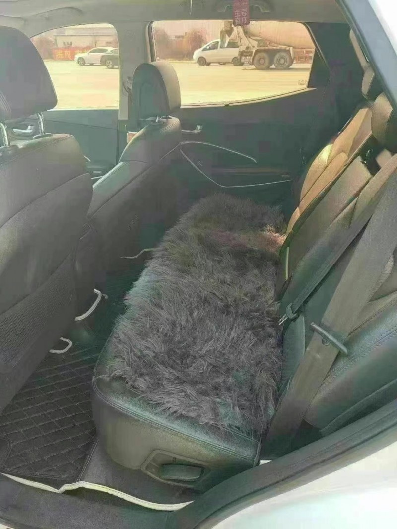 保定16年现代新胜达5