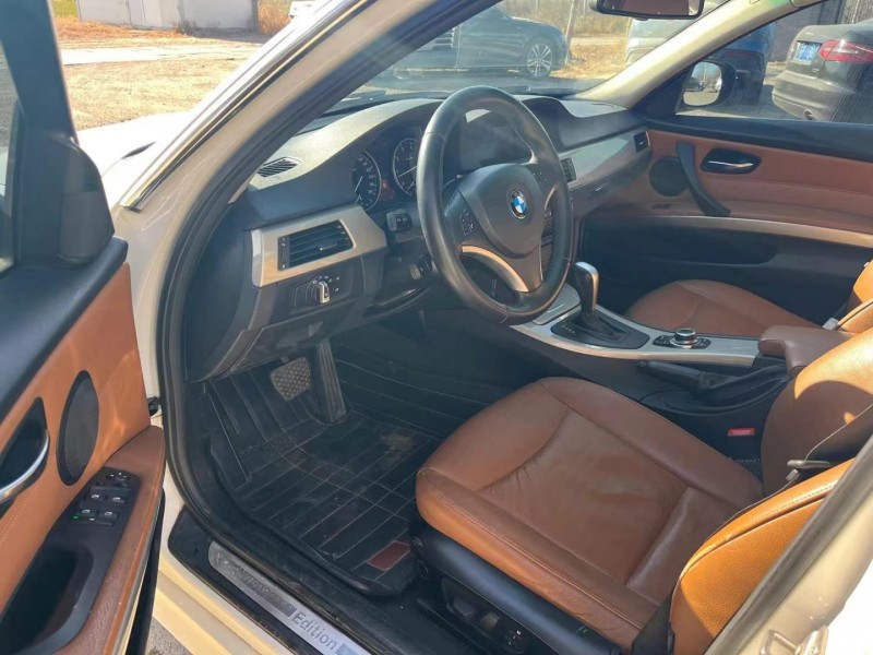 保定11年宝马3系6