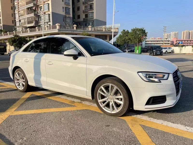 广州18年奥迪A32