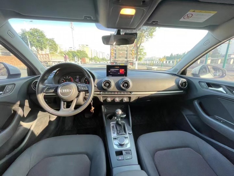 广州18年奥迪A34