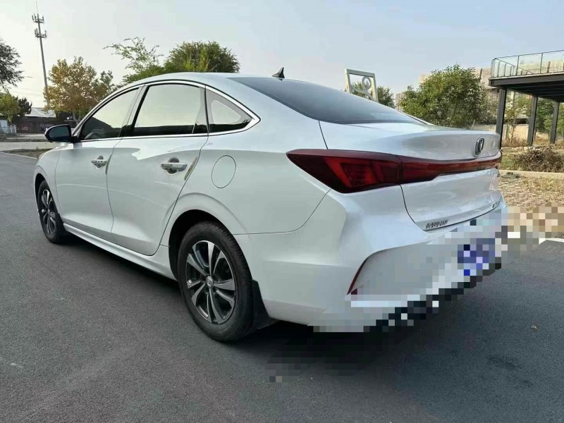 枣庄23年长安汽车逸动7