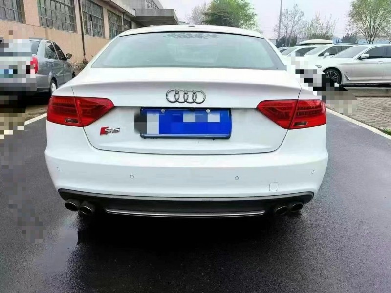 枣庄15年奥迪S59