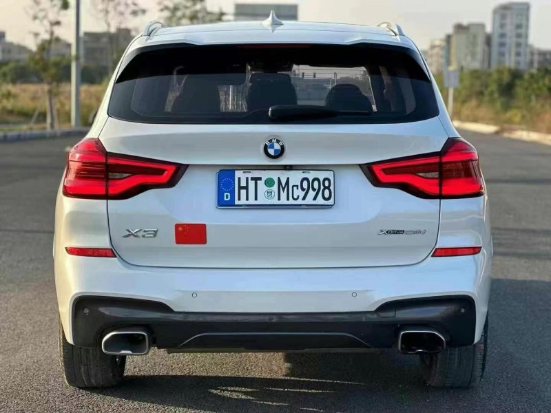 广州19年宝马X39