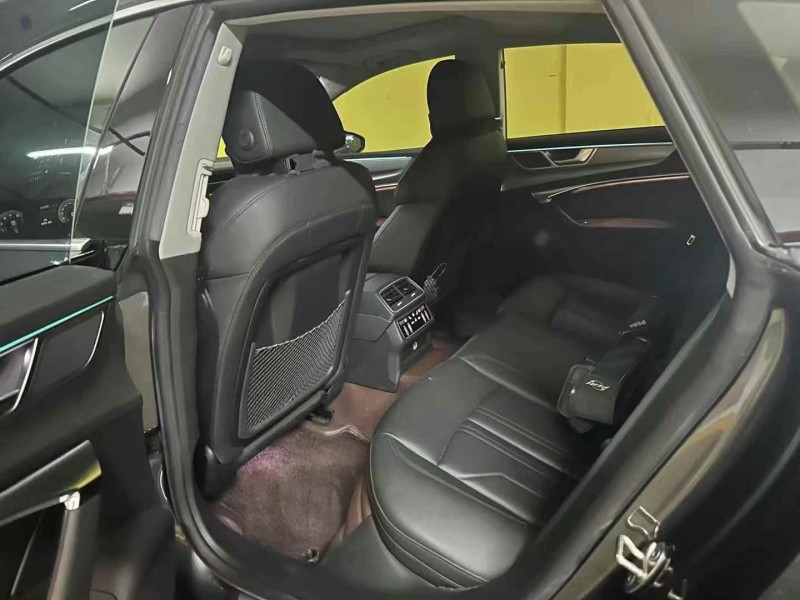 广州23年奥迪A7L4