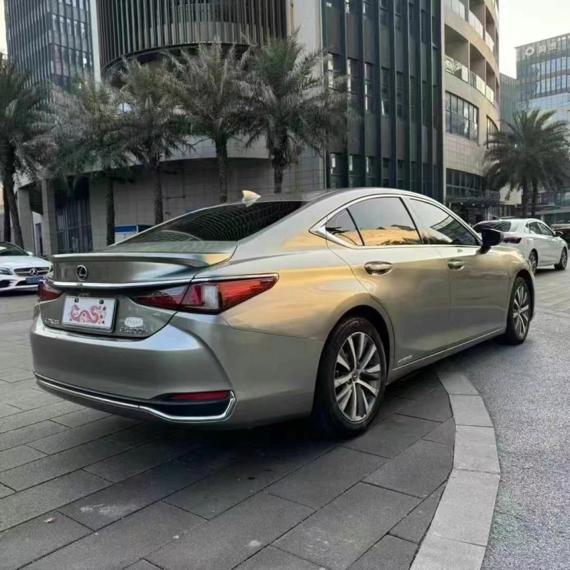 广州20年雷克萨斯ES7