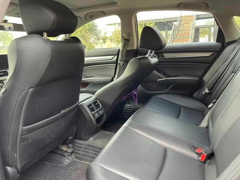 枣庄21年本田雅阁4