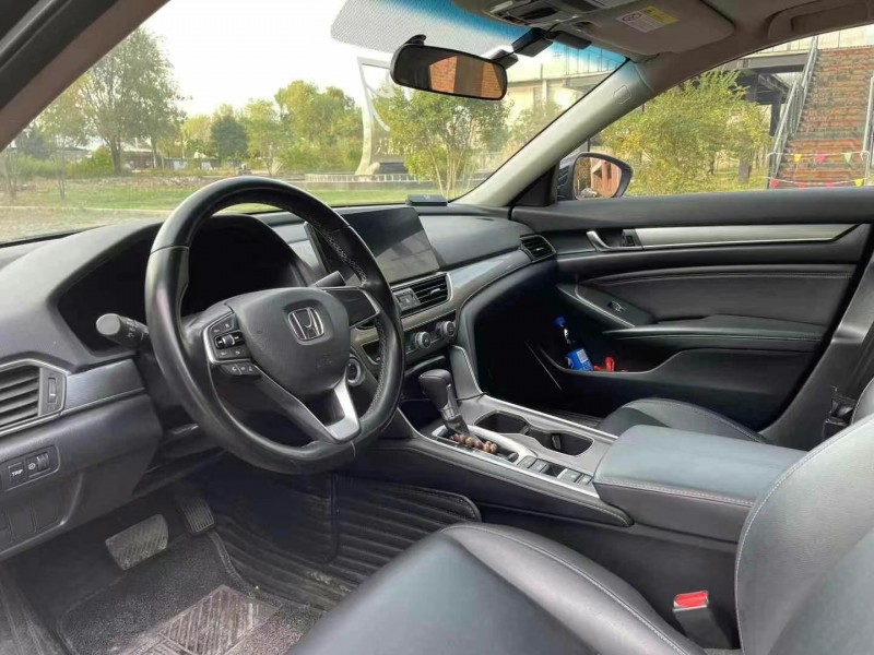 枣庄21年本田雅阁6