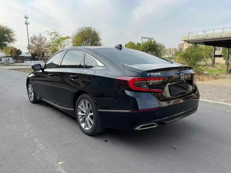 枣庄21年本田雅阁8