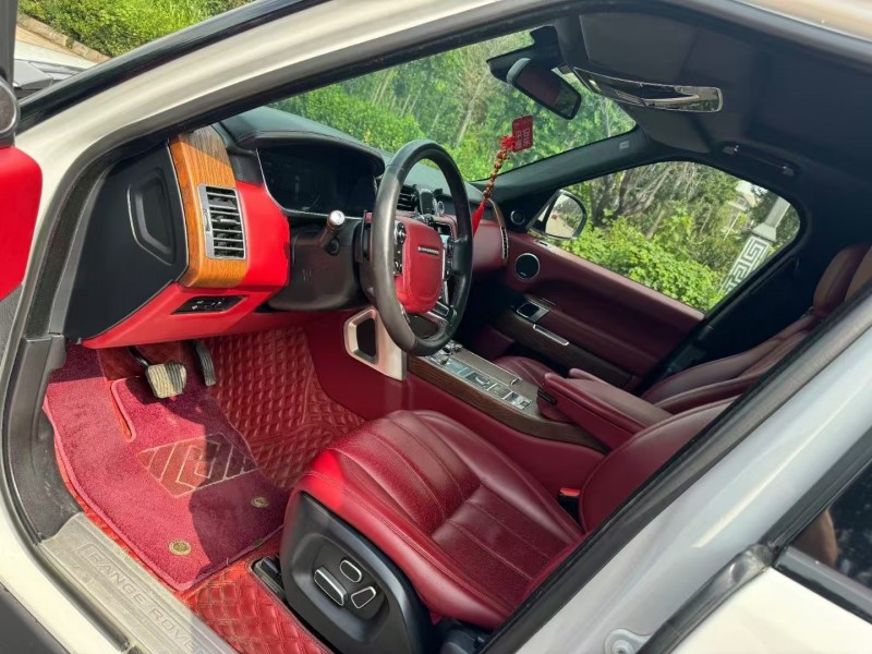 济宁13年路虎揽胜行政4