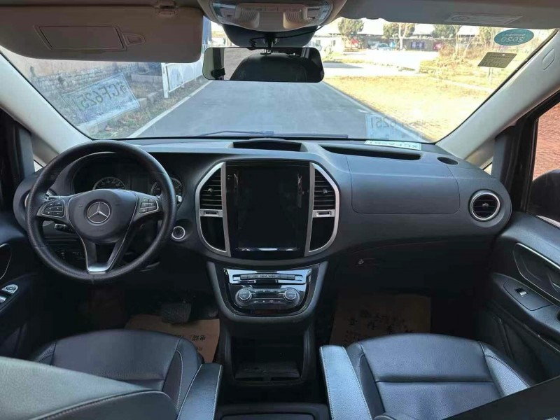 枣庄18年奔驰威霆5