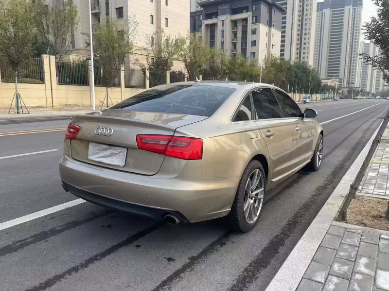 济宁15年奥迪A6L8