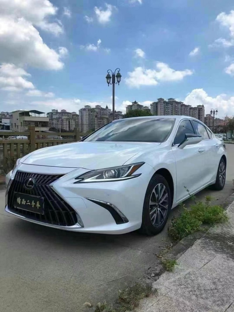 广州23年雷克萨斯ES2