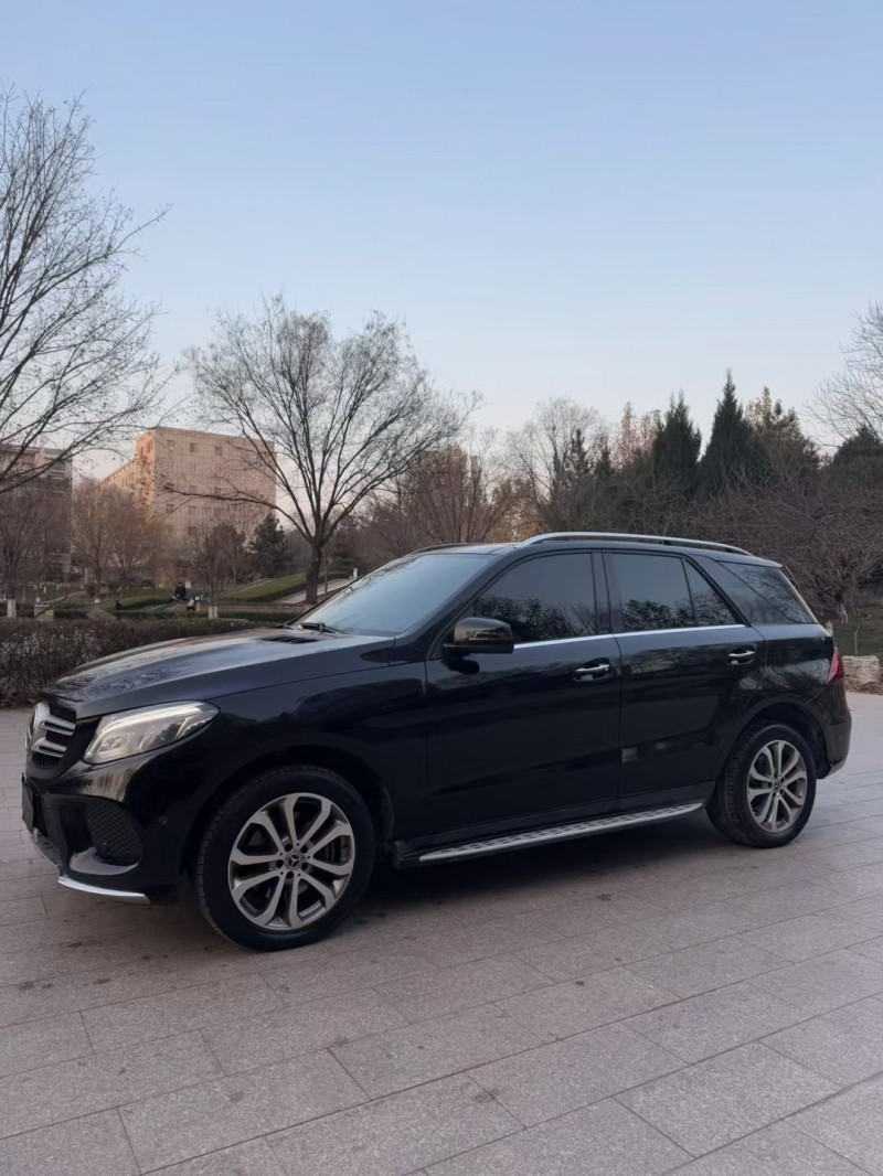 邢台18年奔驰GLE2