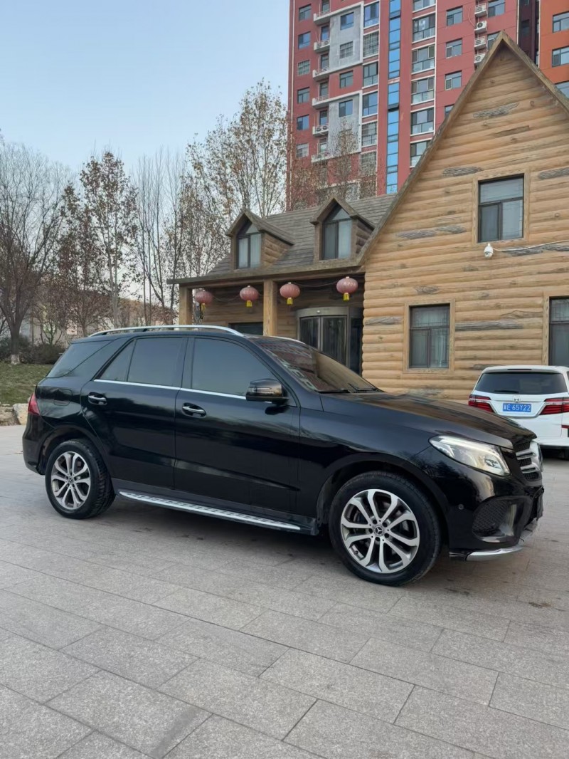 邢台18年奔驰GLE3