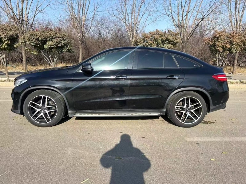 枣庄17年奔驰GLE7