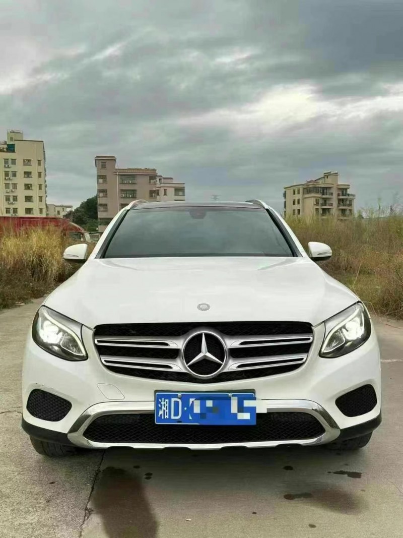 广州17年奔驰GLC1