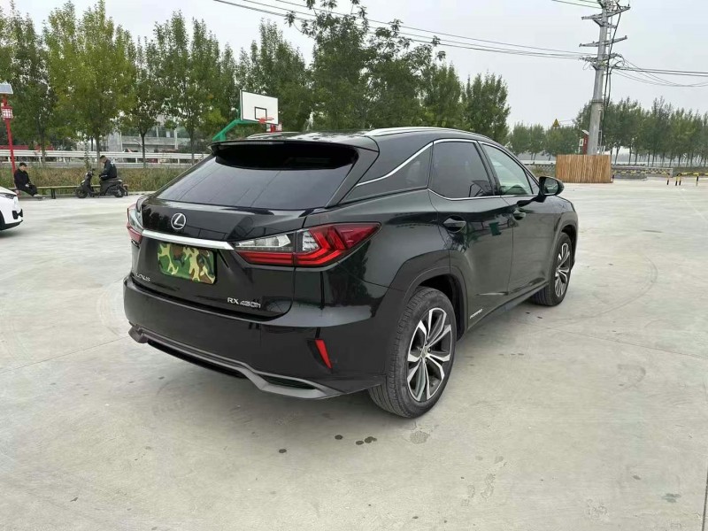 徐州16年雷克萨斯RX8