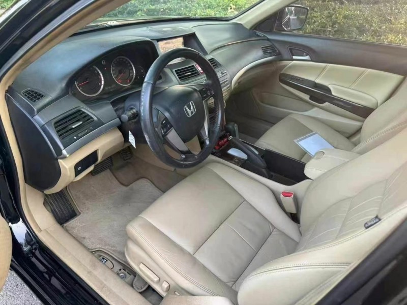 益阳10年本田雅阁6